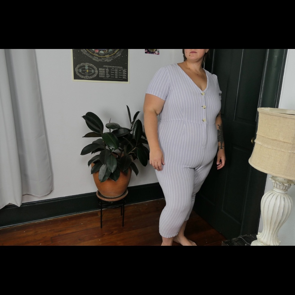 plus size 2XL blue/white Old Navy striped romper